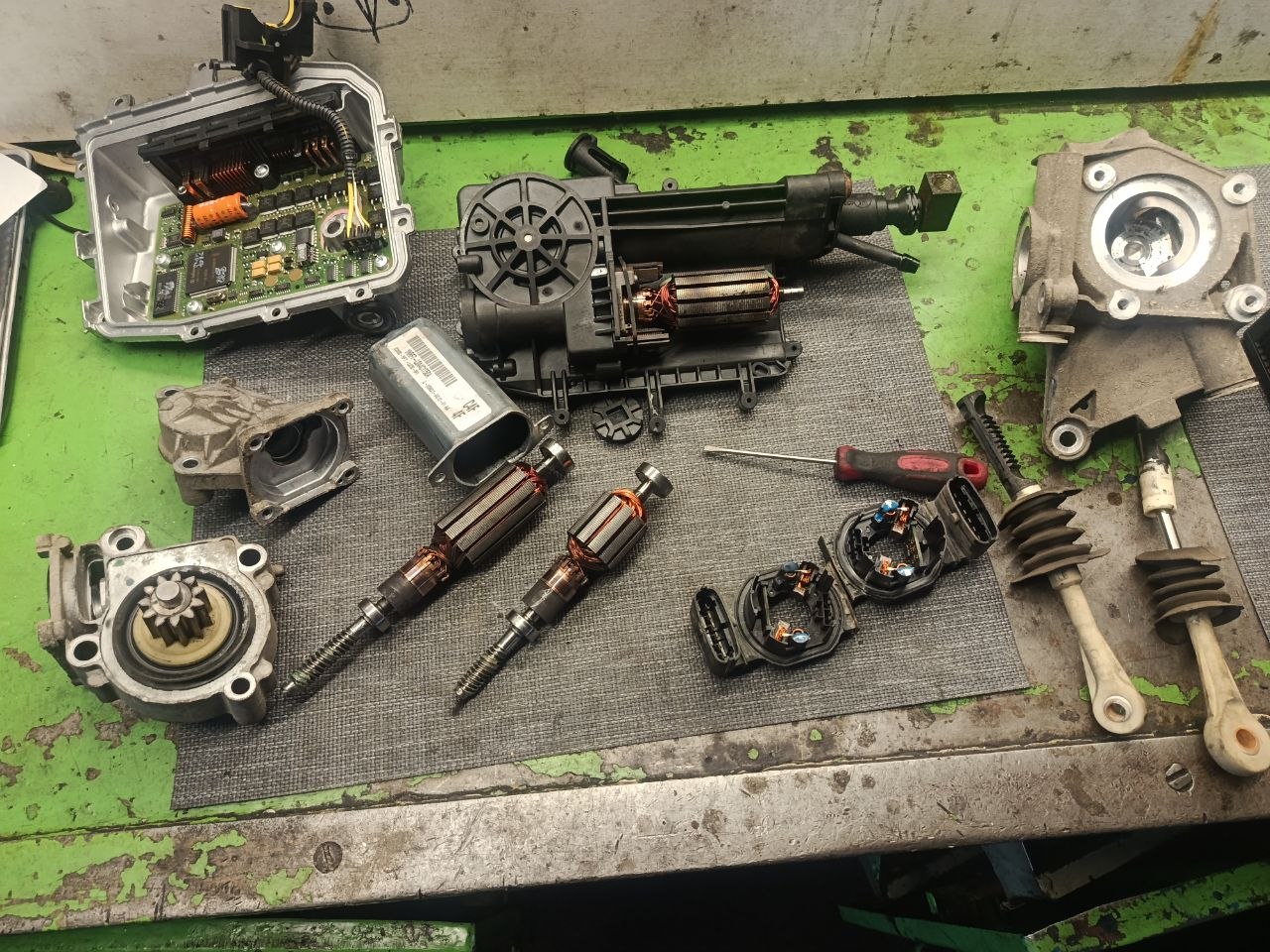 Помилка P0810 у роботі Honda Civic i-SHIFT: чому ремонт актуатора не працює без заміни зчеплення (і навпаки)